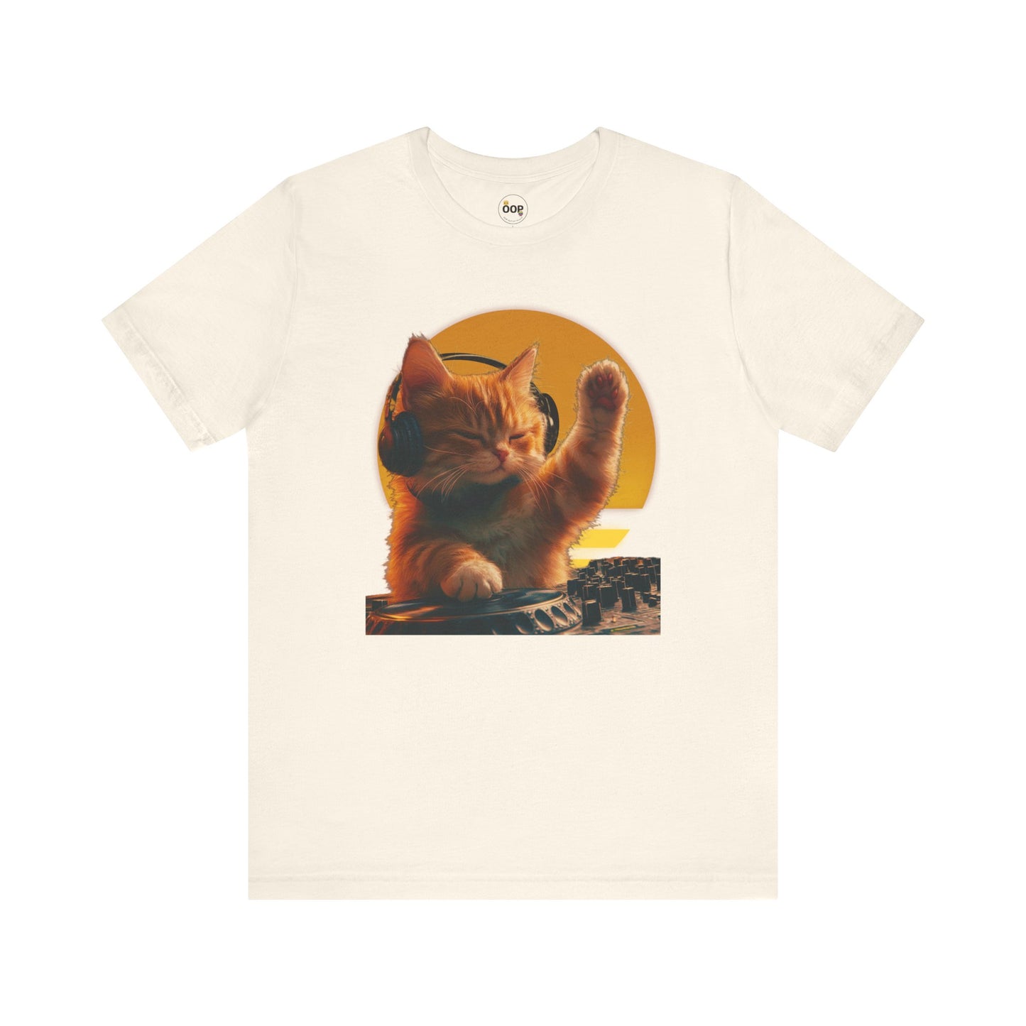 Dj Cat on The Turntables Unisex Jersey Short Sleeve Tee